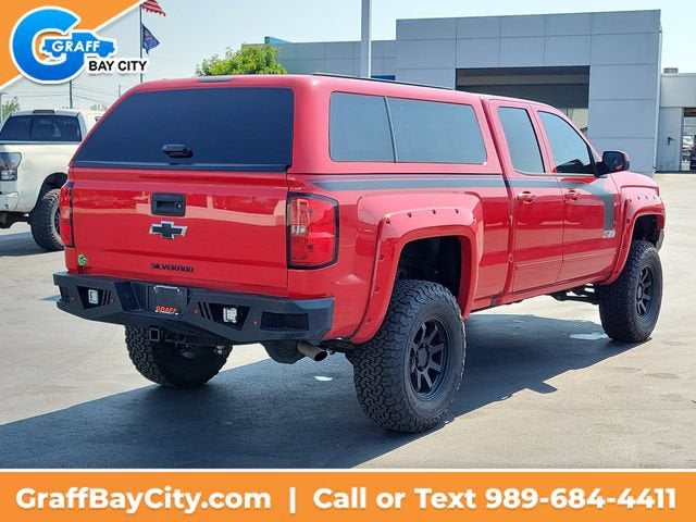 2018 Chevrolet Silverado 1500 — rear three-quarter view