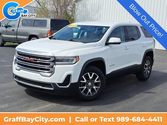 2022 GMC Acadia SLE in Summit White — front three-quarter view